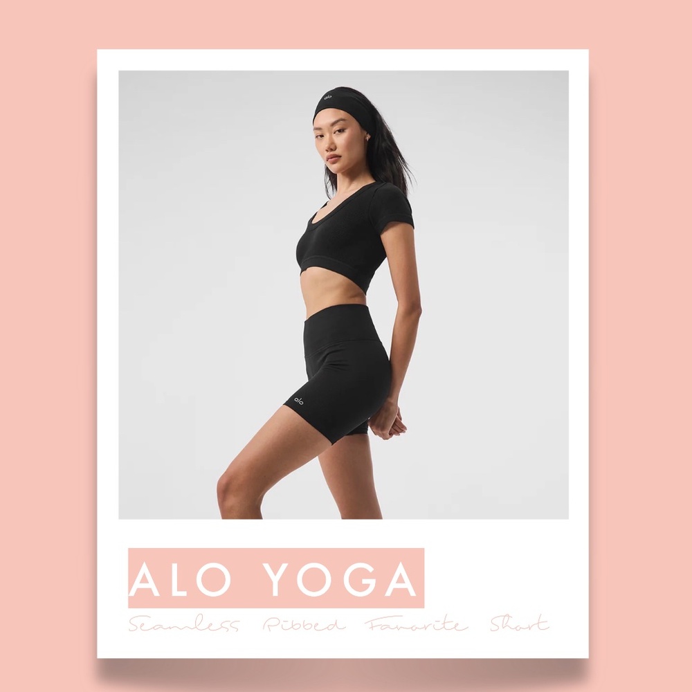 ALO YOGA - Seamless Ribbed Favorite Short - NWT